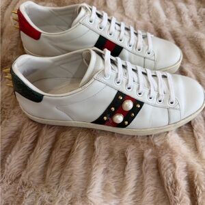 Gucci Ace Embellished Leather
Sneakers with Studs and Pearls size37.5